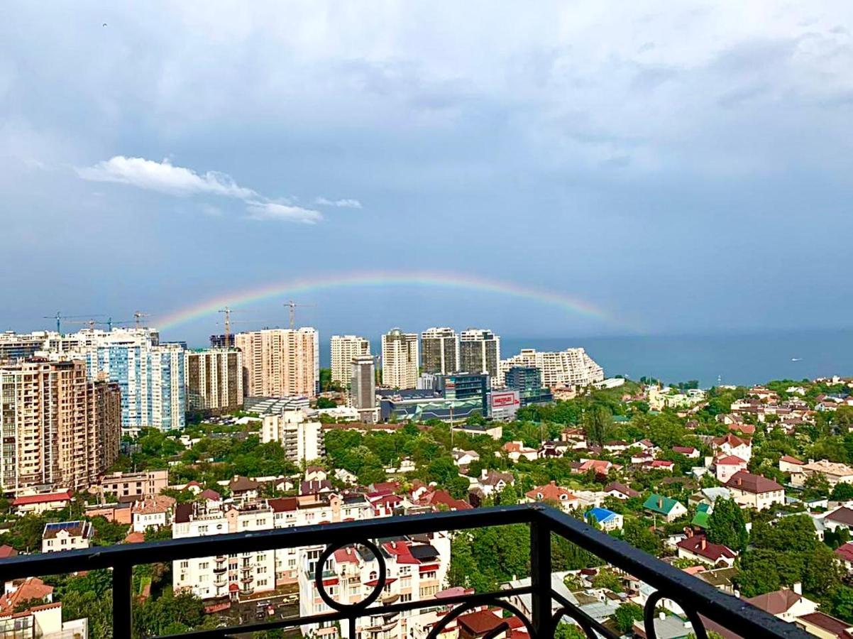 Апартаменты С Панорамным Видом На Море Odesa Exterior foto